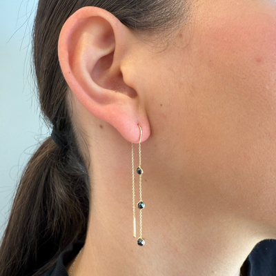 עגיל שרשרת זהב עם זרקונים שחורים עגולים