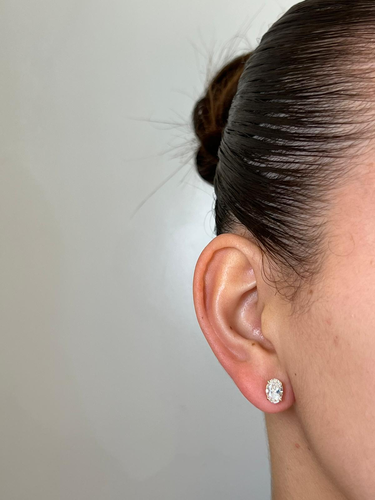 עגילי זהב 14 קרט עם 2 קראט יהלומי מעבדה אובל