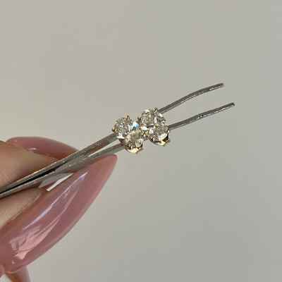 עגילי זהב 14 קרט עם 1 קראט יהלומי מעבדה אובל