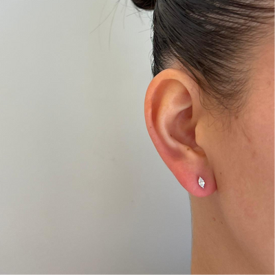 עגילי זהב 14 קרט עם רבע קראט יהלומי מעבדה מרקיזה