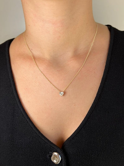 שרשרת זהב משובצת יהלום מעבדה 0.5 קראט בצורת לב