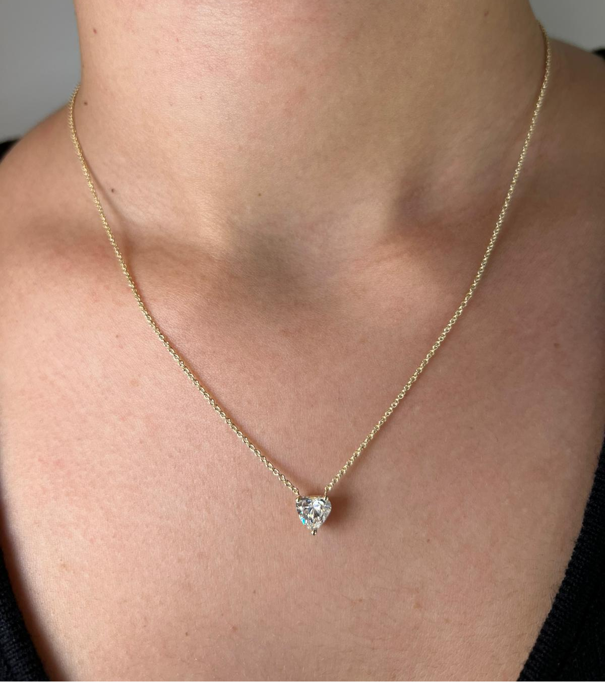 שרשרת זהב משובצת יהלום מעבדה 0.5 קראט בצורת לב