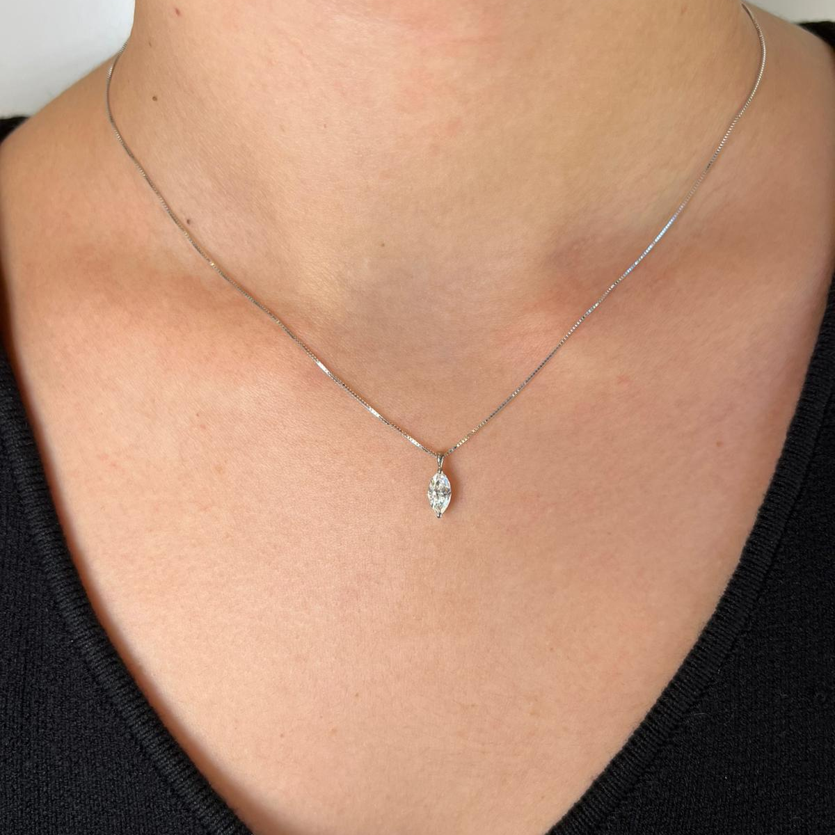 שרשרת זהב משובצת יהלום מעבדה מרקיזה 0.5 קראט