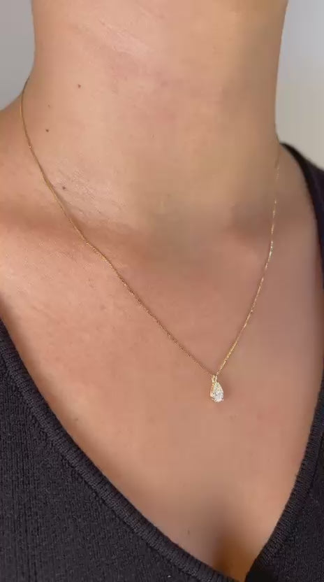 שרשרת זהב משובצת יהלום מעבדה טיפה 0.5 קראט