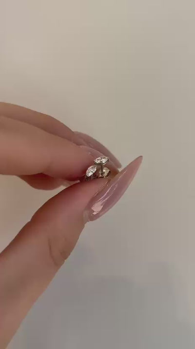 עגילי יהלומים בצורת מרקיזה