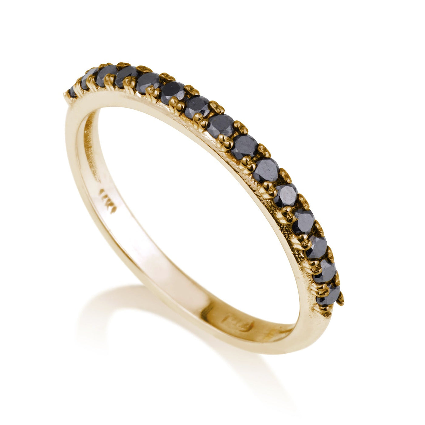 טבעת זהב לבן שורה משובצת 15 יהלומים שחורים