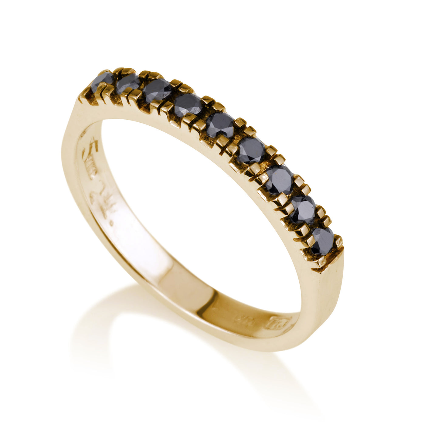 טבעת זהב שורה 9 יהלומים שחורים