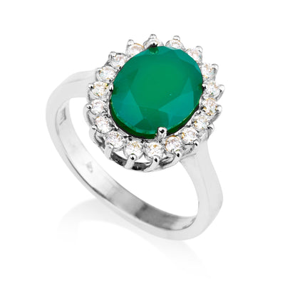טבעת זהב לבן משובצת אבן אגת ירוקה ויהלומים