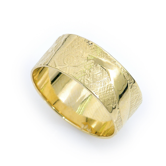 טבעת נישואין 7.5 מ"מ עם טקסטורה מזהב צהוב