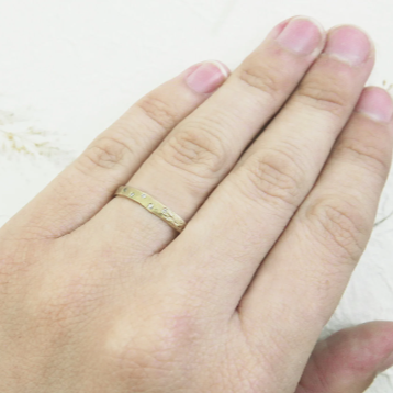 טבעת פראית 3 מ"מ משובצת יהלומים