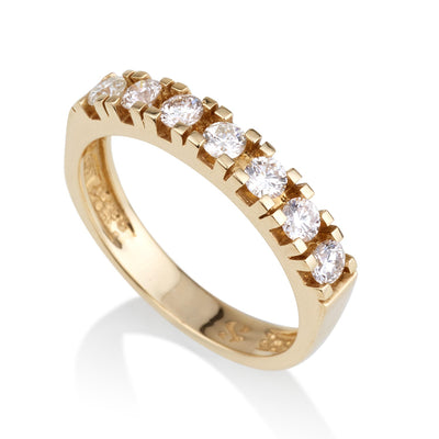 טבעת זהב צהוב שורה משובצת 7 יהלומים גדולים